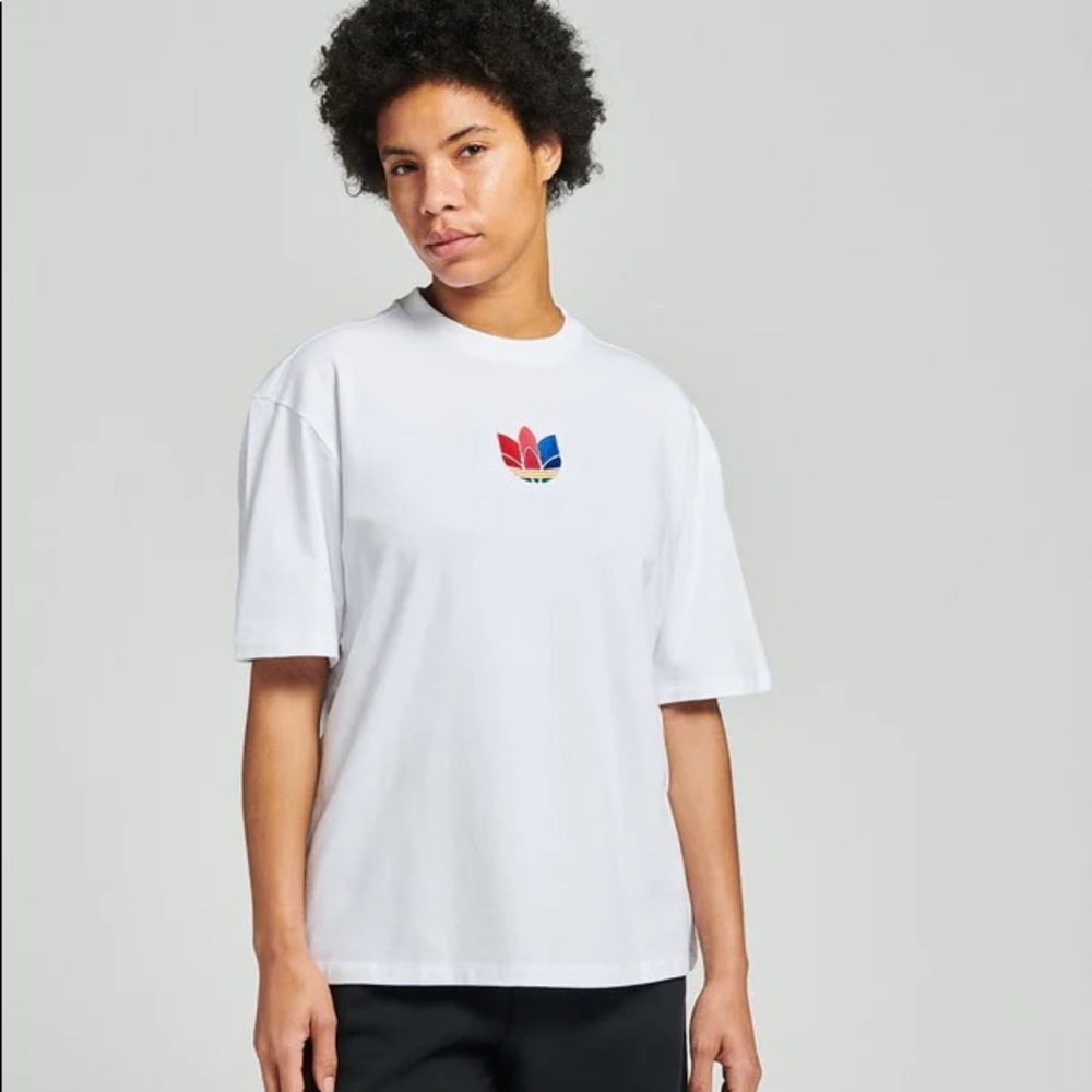 ADIDAS Trefoil Logo Unisex Tee NWT